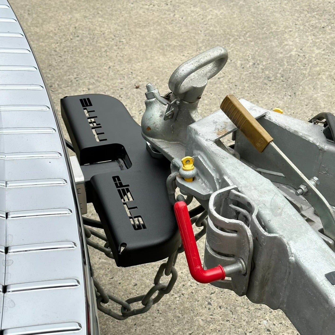 Stepmate Black (FREE SHIPPING)