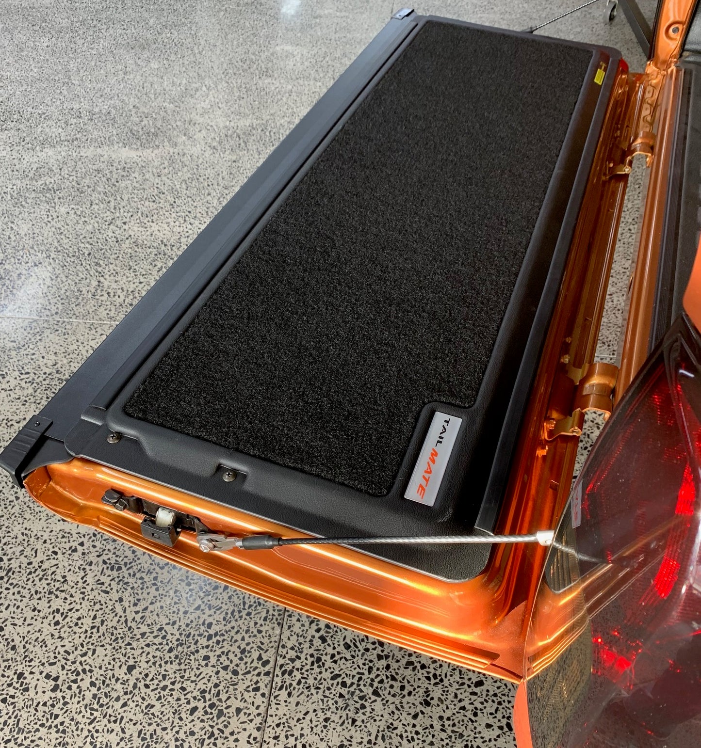 Nissan Navara NP300 2016-2020 -Full Tailgate Protector